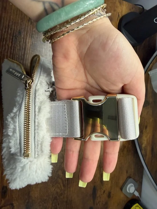 lululemon Cream Sherpa Crossbody Bag with Gold Zipper - Picture 4 of 5